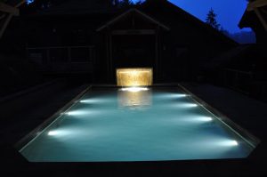 چراغ استخر | افزایش لذت شنا